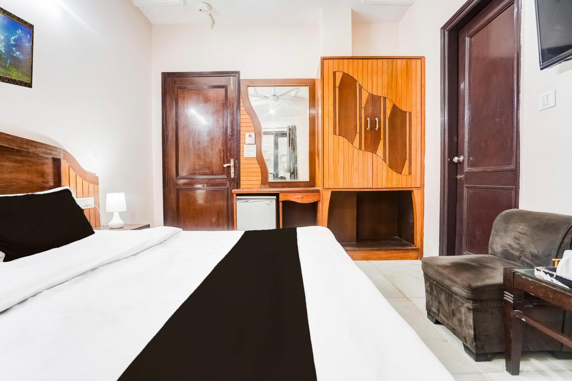 Fabhotel De Gold Νέο Δελχί Εξωτερικό φωτογραφία