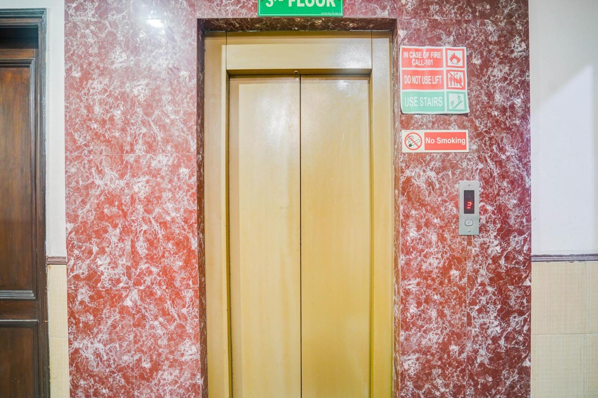 Fabhotel De Gold Νέο Δελχί Εξωτερικό φωτογραφία